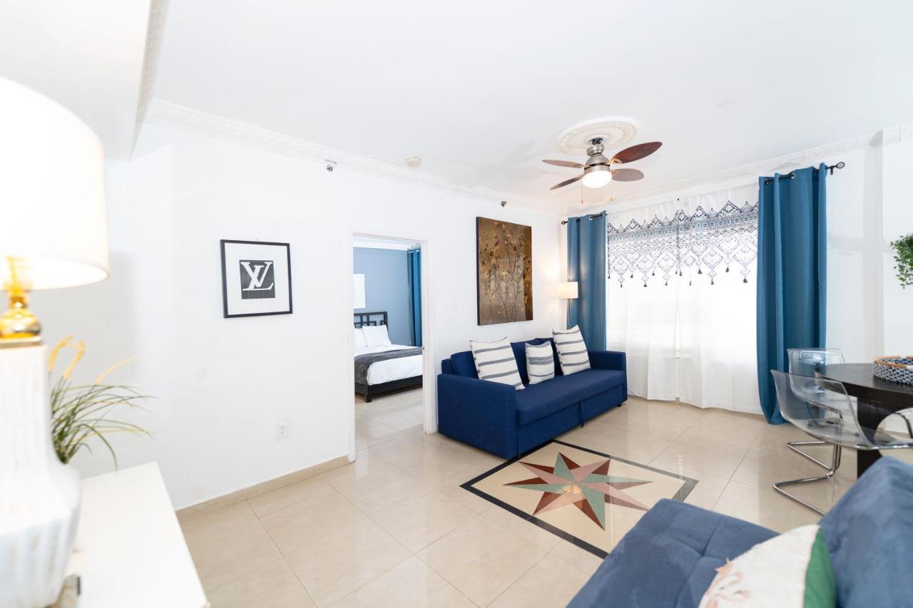 Apartments On Ocean Drive Miami Beach Exterior photo